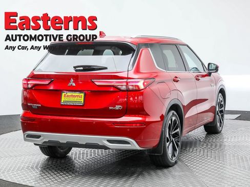 Used 2024 Mitsubishi Outlander SEL image 5