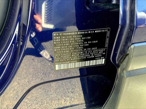 Used 2022 Volkswagen Tiguan SE image 69