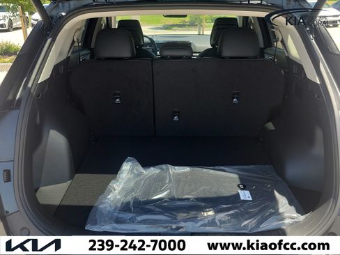 New 2026 Kia Sportage EX FWD image 11