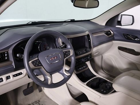 Used 2023 GMC Acadia Denali AWD/4WD image 31