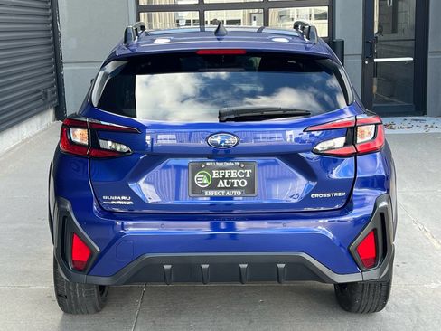 Used 2024 Subaru Crosstrek 2.5i Limited w/ Crosstrek Mirror Package image 12