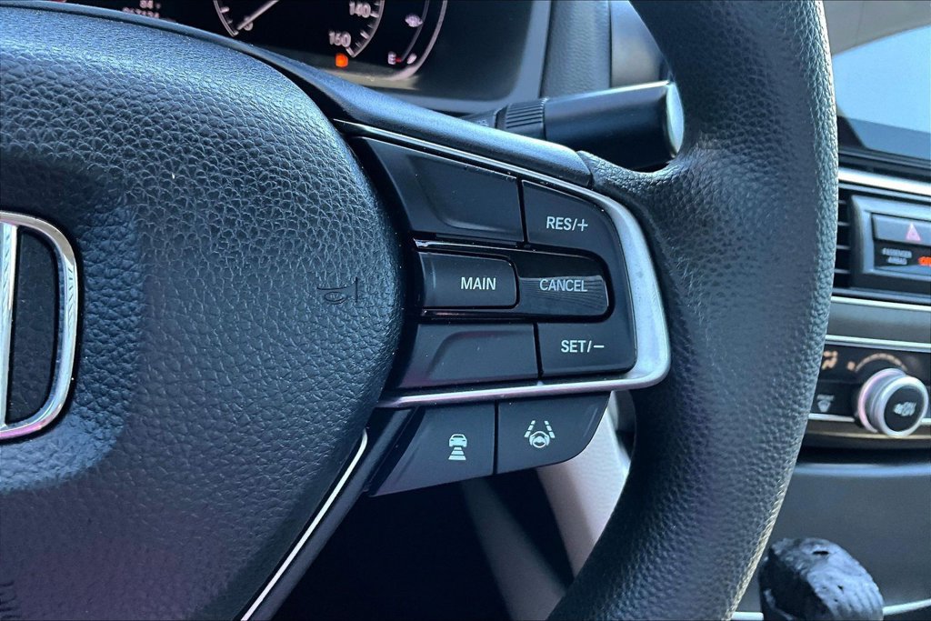 Used 2018 Honda Accord LX image 21