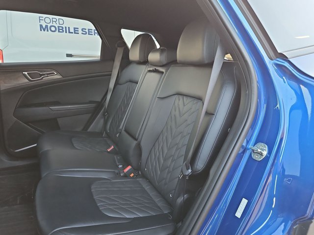 Used 2023 Kia Sportage X-Line AWD/4WD image 15