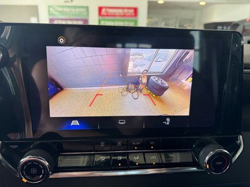 Used 2023 Chevrolet Colorado Trail Boss w/ Advanced Trailering Package image 22