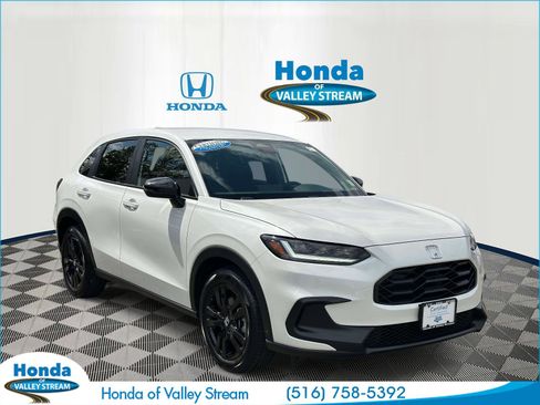 Certified 2026 Honda HR-V Sport image 1