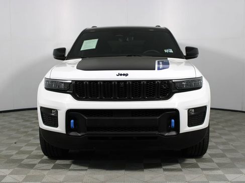 Used 2022 Jeep Grand Cherokee Trailhawk w/ Advanced Protech Group II image 2