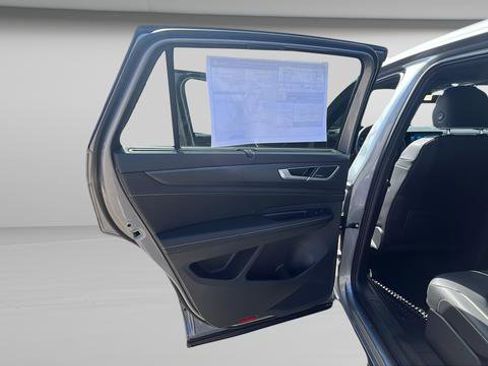 New 2026 Volkswagen Atlas Cross Sport SEL Premium R-Line AWD/4WD image 20