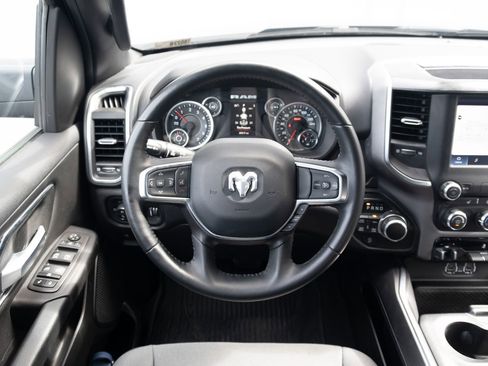 Used 2024 RAM 1500 Big Horn AWD/4WD image 2
