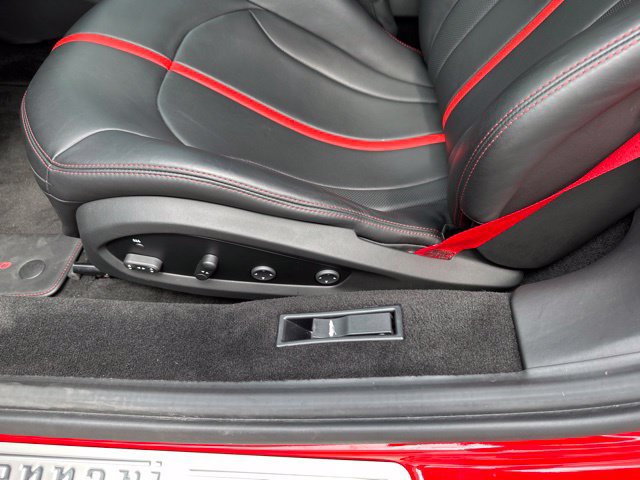 Used 2021 Ferrari F8 Tributo RWD image 11