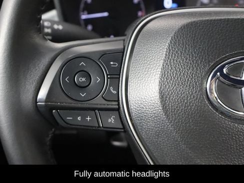 Used 2025 Toyota Corolla SE FWD image 8