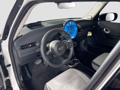 Used 2025 MINI Cooper S image 10