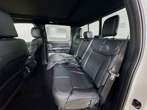 New 2026 Ford F450 Platinum w/ FX4 Off-Road Package image 26