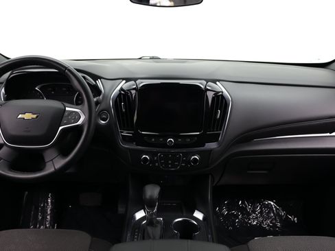 Used 2023 Chevrolet Traverse LT FWD image 34