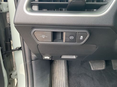 Used 2025 Kia K4 FWD image 19