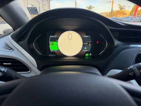 Used 2020 Chevrolet Bolt Premier w/ Infotainment Package image 24