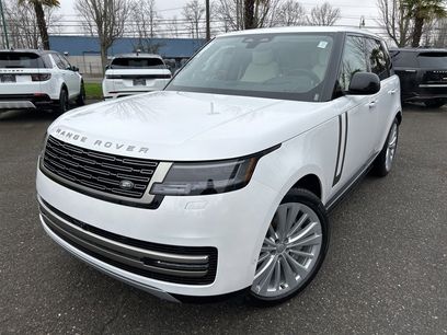 New 2025 Land Rover Range Rover SE