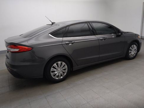 Used 2019 Ford Fusion S FWD image 10