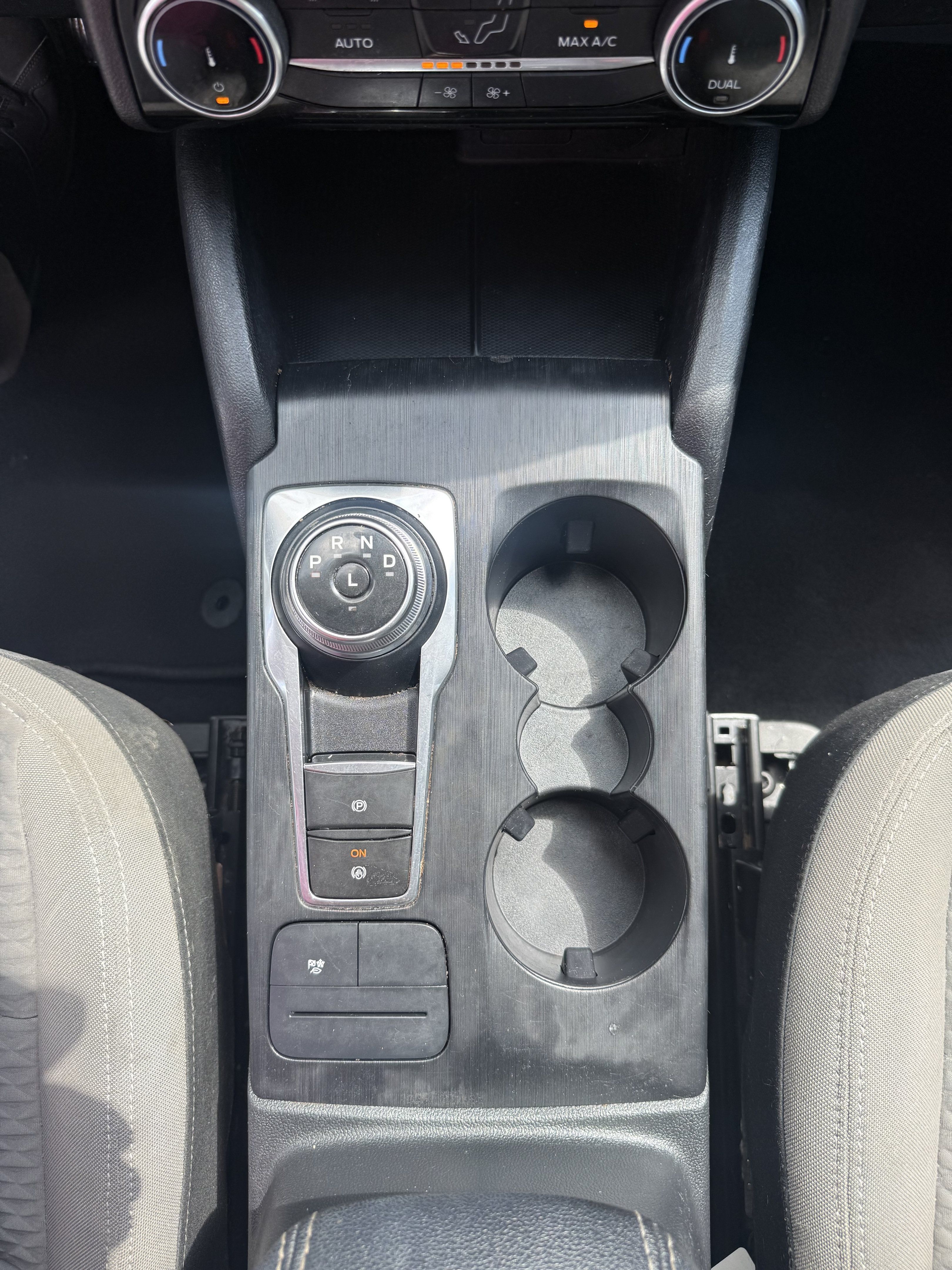 Used 2022 Ford Escape SE AWD/4WD image 16