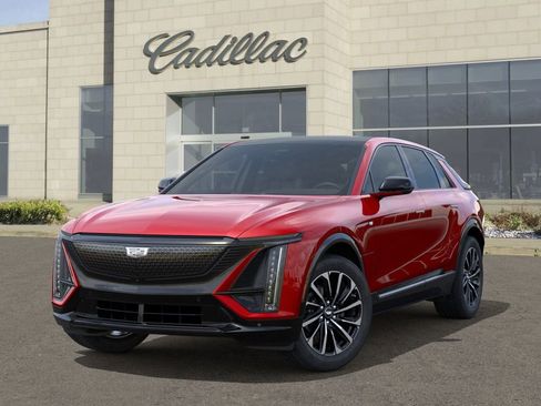 New 2026 Cadillac Lyriq Sport image 6