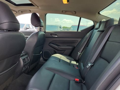 Used 2021 Nissan Altima 2.5 SL image 11