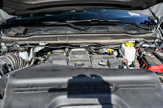Used 2024 RAM 5500 4x4 Crew Cab image 20