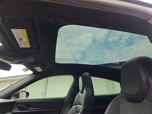 Certified 2021 Porsche Taycan 4S image 17