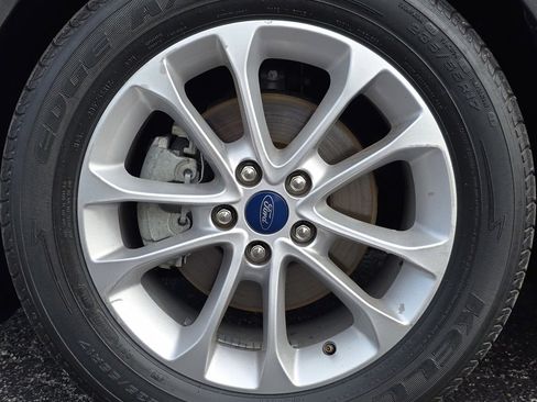 Used 2020 Ford Fusion SE image 43