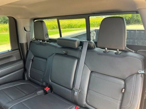 Used 2021 GMC Sierra 2500 Denali w/ Denali Ultimate Package AWD/4WD image 14