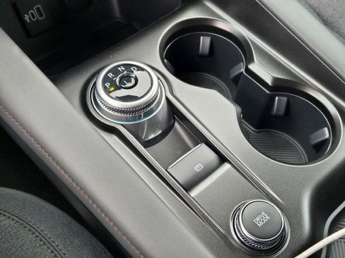 New 2026 Ford Explorer Active image 31