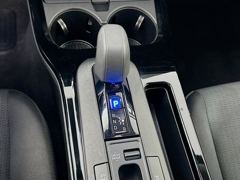 Used 2023 Toyota Prius LE image 23