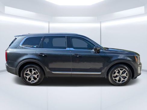 Used 2021 Kia Telluride EX FWD image 3