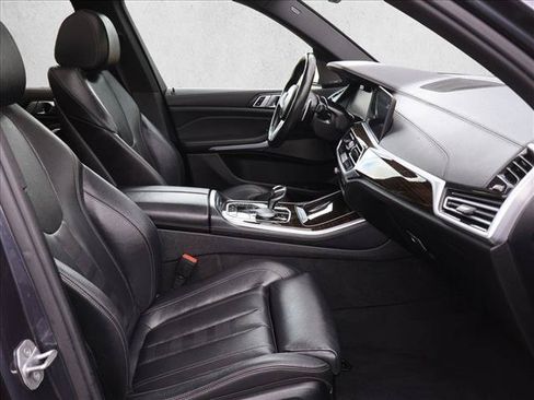 Used 2020 BMW X5 xDrive40i w/ M Sport Package AWD/4WD image 27