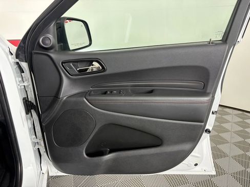 Used 2024 Dodge Durango GT RWD image 38