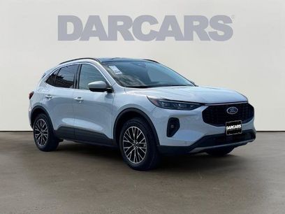 Certified 2025 Ford Escape SE w/ PHEV Premium Package