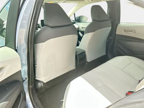 Used 2022 Toyota Corolla LE FWD image 12
