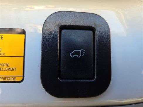 Used 2014 Toyota Sienna Limited image 33