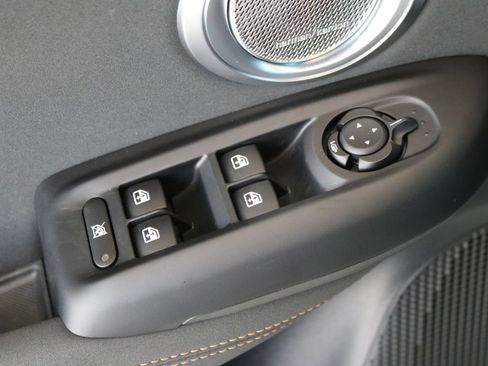 New 2025 Alfa Romeo Tonale w/ Premium Package AWD/4WD image 18