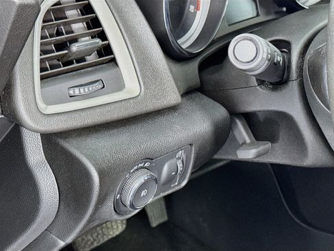 Used 2015 Buick Verano Leather FWD image 10