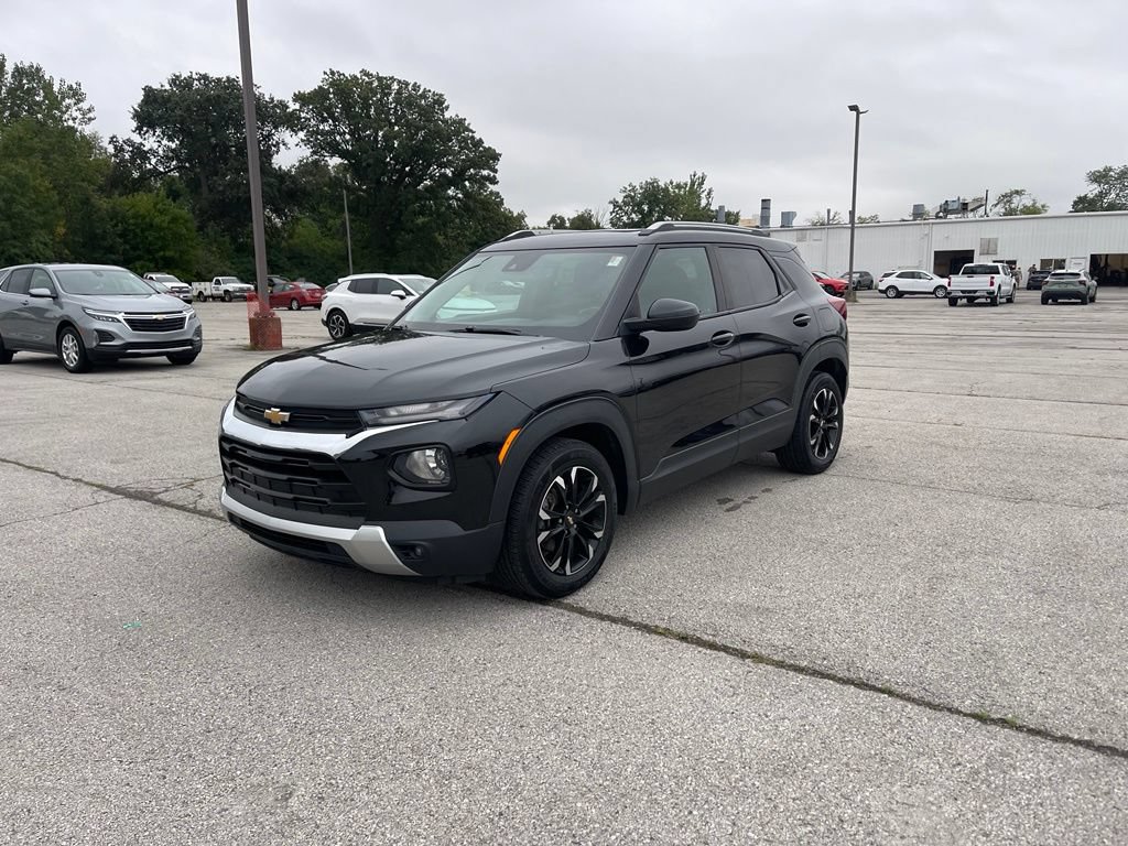 Used 2021 Chevrolet TrailBlazer LT w/ Sun and Liftgate Package FWD 360° Tour