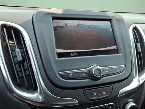 Used 2024 Chevrolet Equinox LT AWD/4WD image 29