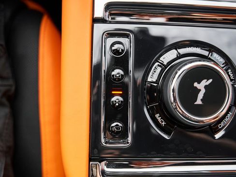 Used 2025 Rolls-Royce Cullinan AWD/4WD image 79