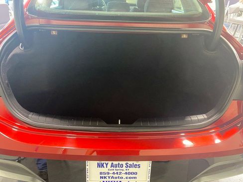 Used 2025 Hyundai Sonata SEL FWD image 17