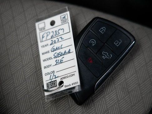 Used 2022 GMC Sierra 1500 SLE AWD/4WD image 34