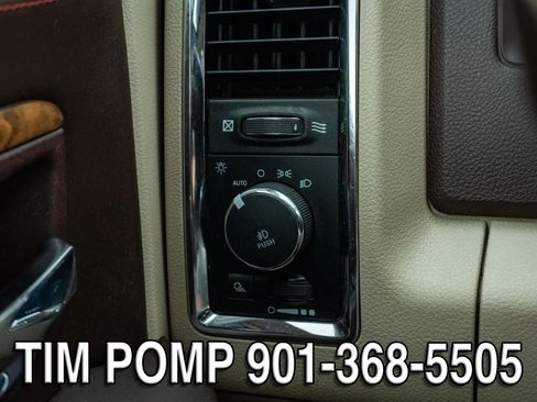 Used 2018 RAM 2500 Longhorn w/ Longhorn Southfork Package AWD/4WD image 28