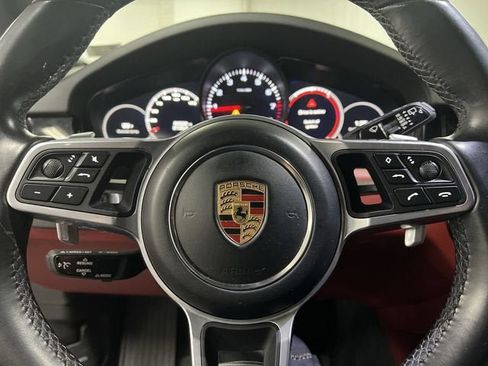 Used 2020 Porsche Cayenne AWD/4WD image 11