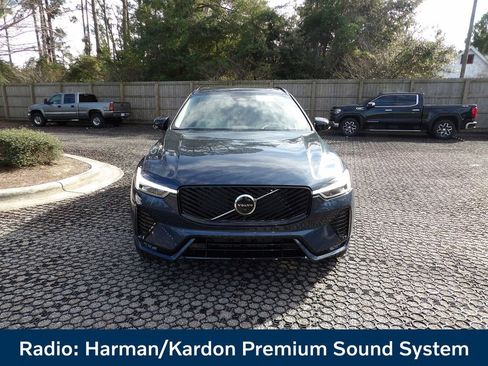 New 2026 Volvo XC60 B5 Ultra w/ Protection Package Premier image 2