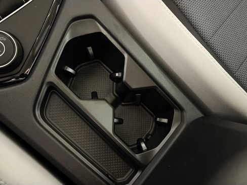 New 2025 Volkswagen Taos S image 15