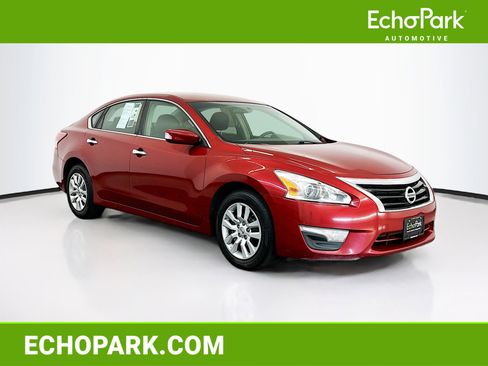 Used 2013 Nissan Altima 2.5 S image 1