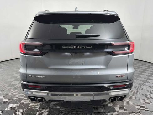 Used 2024 GMC Acadia Denali FWD image 5