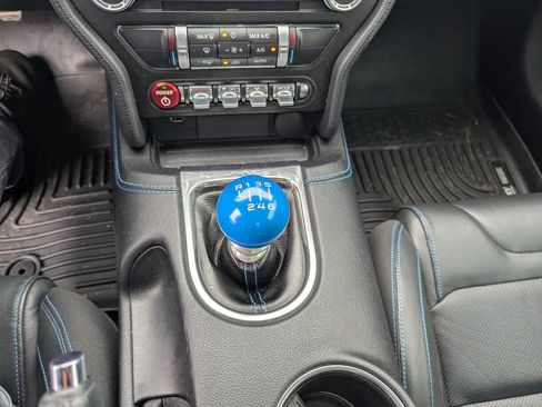 Used 2019 Ford Mustang GT Premium w/ Performance Package - Level 2 RWD image 18